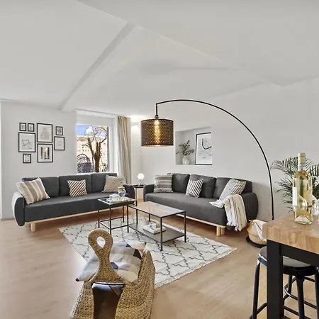 Apartment True - Zentral I Terrasse Mit Rheinblick Basel
